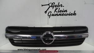 Gebruikte Grille Opel Agila Prijs € 25,00 Margeregeling aangeboden door Gebr.Klein Gunnewiek Ho.BV