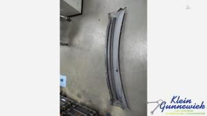 Gebruikte Paravent Ford Focus Prijs € 25,00 Margeregeling aangeboden door Klein Gunnewiek Autodemontage & Motorentechniek