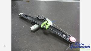 Gebruikte Motor electrisch raam BMW 3-Serie Prijs € 60,00 Margeregeling aangeboden door Klein Gunnewiek Autodemontage & Motorentechniek