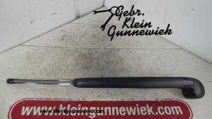 Gebruikte Ruitenwisserarm achter Audi Q5 Prijs € 20,00 Margeregeling aangeboden door Gebr.Klein Gunnewiek Ho.BV