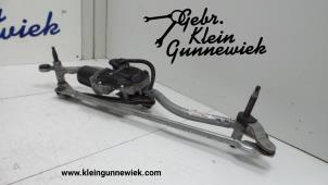 Gebruikte Ruitenwissermotor voor Audi A4 Prijs € 50,00 Margeregeling aangeboden door Gebr.Klein Gunnewiek Ho.BV