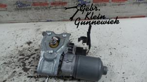 Gebruikte Ruitenwissermotor voor Volkswagen Touran Prijs € 40,00 Margeregeling aangeboden door Gebr.Klein Gunnewiek Ho.BV