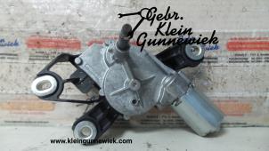 Gebruikte Ruitenwissermotor achter Volkswagen Touran Prijs € 30,00 Margeregeling aangeboden door Gebr.Klein Gunnewiek Ho.BV