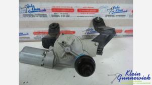 Gebruikte Motor Ruitenwisser achter Kia Sportage Prijs € 50,00 Margeregeling aangeboden door Klein Gunnewiek Autodemontage & Motorentechniek