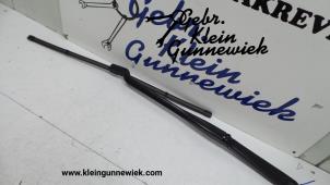 Gebruikte Ruitenwisserarm voor BMW 7-Serie Prijs € 35,00 Margeregeling aangeboden door Gebr.Klein Gunnewiek Ho.BV