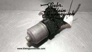 Gebruikte Ruitenwissermotor voor Renault Twingo Prijs € 30,00 Margeregeling aangeboden door Gebr.Klein Gunnewiek Ho.BV