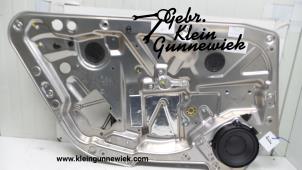 Gebruikte Raammechaniek 4Deurs links-achter Volkswagen Phaeton Prijs € 95,00 Margeregeling aangeboden door Gebr.Klein Gunnewiek Ho.BV