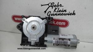 Gebruikte Schuifdak Motor Audi Q7 Prijs € 145,00 Margeregeling aangeboden door Gebr.Klein Gunnewiek Ho.BV