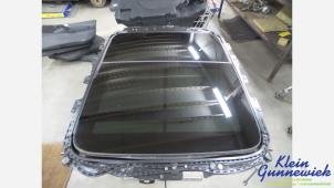 Gebruikte Schuifdak Mechaniek Audi E-Tron Prijs € 385,00 Margeregeling aangeboden door Klein Gunnewiek Autodemontage & Motorentechniek