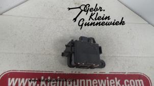 Gebruikte Side assist sensor Volkswagen Passat Prijs € 115,00 Margeregeling aangeboden door Gebr.Klein Gunnewiek Ho.BV