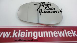 Gebruikte Spiegelglas rechts BMW 1-Serie Prijs € 30,00 Margeregeling aangeboden door Gebr.Klein Gunnewiek Ho.BV