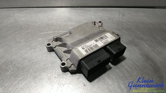 Inspuitcomputer van een Dacia Logan 2012