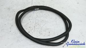 Gebruikte Deurrubber 4Deurs rechts-achter BMW 5-Serie Prijs € 25,00 Margeregeling aangeboden door Klein Gunnewiek Autodemontage & Motorentechniek