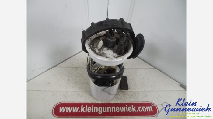 Gebruikte Tank element Pomp Volkswagen Touran Prijs € 76,00 Margeregeling aangeboden door Klein Gunnewiek Autodemontage & Motorentechniek