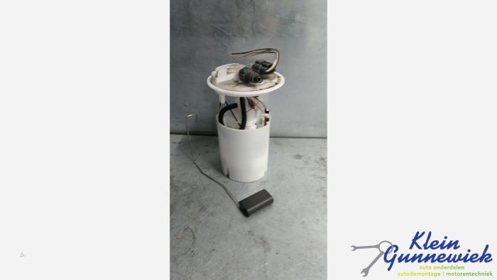 Gebruikte Tank element Pomp Renault Megane Prijs € 95,00 Margeregeling aangeboden door Klein Gunnewiek Autodemontage & Motorentechniek