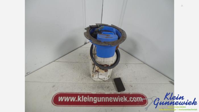 Gebruikte Tank element Pomp Volkswagen Golf Prijs € 38,00 Margeregeling aangeboden door Klein Gunnewiek Autodemontage & Motorentechniek