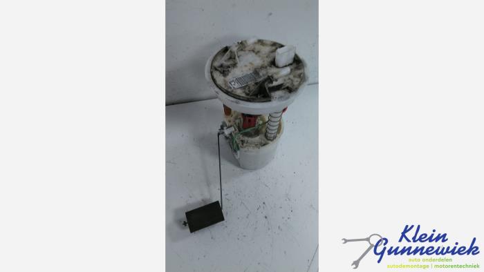 Brandstofpomp Elektrisch van een Ford Fusion 2010