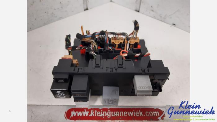 Gebruikte Module Bodycontrol Volkswagen Golf Prijs € 30,00 Margeregeling aangeboden door Klein Gunnewiek Autodemontage & Motorentechniek