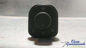 Gebruikte Spiegel Schakelaar Volkswagen Golf Prijs € 17,50 Margeregeling aangeboden door Klein Gunnewiek Autodemontage & Motorentechniek