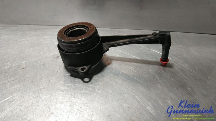 Gebruikte Koppeling Hulp Cilinder Volkswagen Touran Prijs € 30,00 Margeregeling aangeboden door Klein Gunnewiek Autodemontage & Motorentechniek