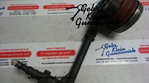 Gebruikte Koppeling Hulp Cilinder Renault Megane Prijs € 40,00 Margeregeling aangeboden door Gebr.Klein Gunnewiek Ho.BV