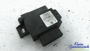 Gebruikte Brandstofpomp module Porsche Macan Prijs € 35,00 Margeregeling aangeboden door Klein Gunnewiek Autodemontage & Motorentechniek