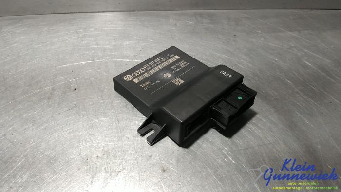 Gebruikte Computer Diversen Audi A8 Prijs € 15,00 Margeregeling aangeboden door Klein Gunnewiek Autodemontage & Motorentechniek