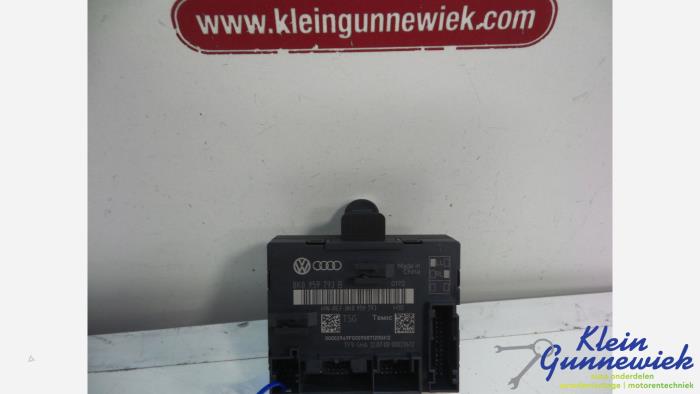 Gebruikte Computer Diversen Audi A4 Prijs € 15,00 Margeregeling aangeboden door Klein Gunnewiek Autodemontage & Motorentechniek