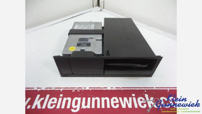Gebruikte Computer Diversen Audi A4 Prijs € 76,00 Margeregeling aangeboden door Klein Gunnewiek Autodemontage & Motorentechniek