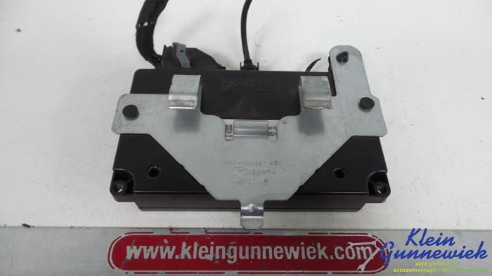Gebruikte Computer Diversen Ford B-Max Prijs € 58,00 Margeregeling aangeboden door Klein Gunnewiek Autodemontage & Motorentechniek
