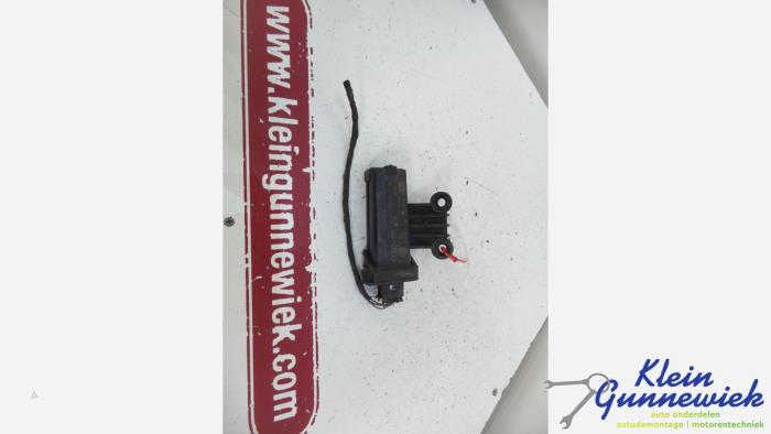 Gebruikte Computer Diversen Audi A8 Prijs € 17,00 Margeregeling aangeboden door Klein Gunnewiek Autodemontage & Motorentechniek