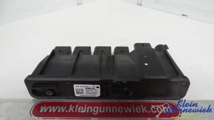 Gebruikte Computer Diversen BMW M1 Prijs € 20,00 Margeregeling aangeboden door Klein Gunnewiek Autodemontage & Motorentechniek