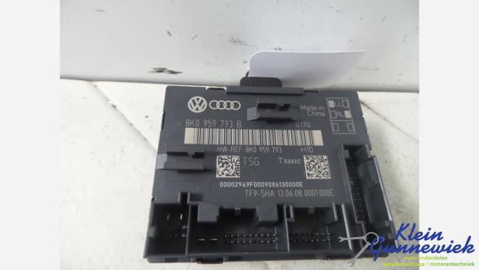 Gebruikte Computer Diversen Audi A4 Prijs € 15,00 Margeregeling aangeboden door Klein Gunnewiek Autodemontage & Motorentechniek