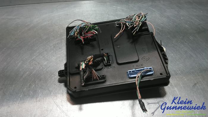 Gebruikte Computer Diversen Renault Megane Prijs € 38,00 Margeregeling aangeboden door Klein Gunnewiek Autodemontage & Motorentechniek