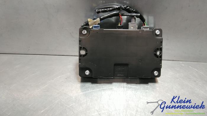 Gebruikte Computer Diversen Renault Wind Prijs € 59,00 Margeregeling aangeboden door Klein Gunnewiek Autodemontage & Motorentechniek