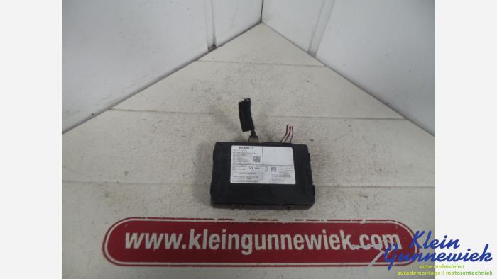Gebruikte Computer Diversen Renault Master Prijs € 62,00 Margeregeling aangeboden door Klein Gunnewiek Autodemontage & Motorentechniek
