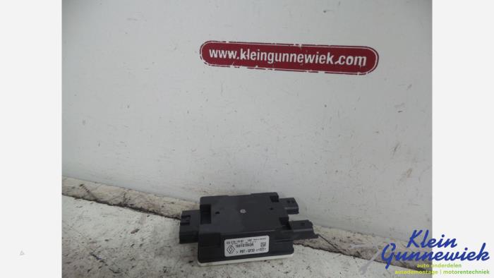 Gebruikte Computer Diversen Renault Master Prijs € 65,00 Margeregeling aangeboden door Klein Gunnewiek Autodemontage & Motorentechniek