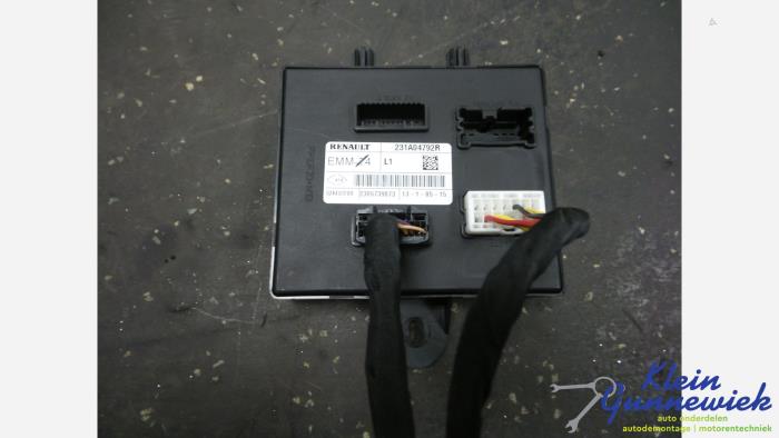 Gebruikte Computer Diversen Renault Clio Prijs € 37,00 Margeregeling aangeboden door Klein Gunnewiek Autodemontage & Motorentechniek