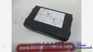 Gebruikte Computer Diversen Renault Captur Prijs € 35,00 Margeregeling aangeboden door Klein Gunnewiek Autodemontage & Motorentechniek