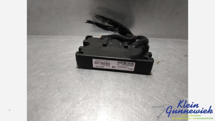 Gebruikte Computer Diversen Renault Trafic Prijs € 59,00 Margeregeling aangeboden door Klein Gunnewiek Autodemontage & Motorentechniek