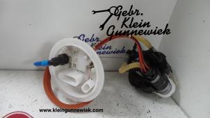 Gebruikte Brandstofpomp Elektrisch Volkswagen Touareg Prijs op aanvraag aangeboden door Gebr.Klein Gunnewiek Ho.BV
