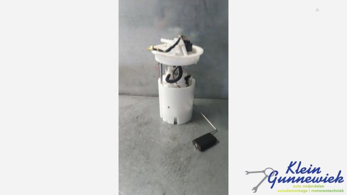 Gebruikte Tank element Pomp Ford Focus Prijs € 33,00 Margeregeling aangeboden door Klein Gunnewiek Autodemontage & Motorentechniek