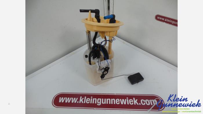 Gebruikte Tank element Pomp Volkswagen E-Golf Prijs € 153,00 Margeregeling aangeboden door Klein Gunnewiek Autodemontage & Motorentechniek