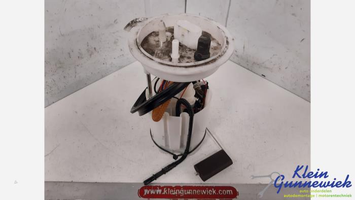 Gebruikte Tank element Pomp Volkswagen Jetta Prijs € 52,00 Margeregeling aangeboden door Klein Gunnewiek Autodemontage & Motorentechniek