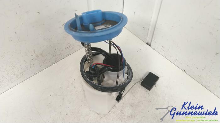 Gebruikte Tank element Pomp Volkswagen E-Golf Prijs € 38,00 Margeregeling aangeboden door Klein Gunnewiek Autodemontage & Motorentechniek