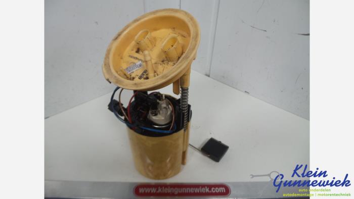 Gebruikte Tank element Pomp BMW 3-Serie Prijs € 32,00 Margeregeling aangeboden door Klein Gunnewiek Autodemontage & Motorentechniek