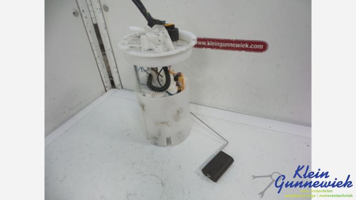 Gebruikte Tank element Pomp Ford Focus Prijs € 38,00 Margeregeling aangeboden door Klein Gunnewiek Autodemontage & Motorentechniek