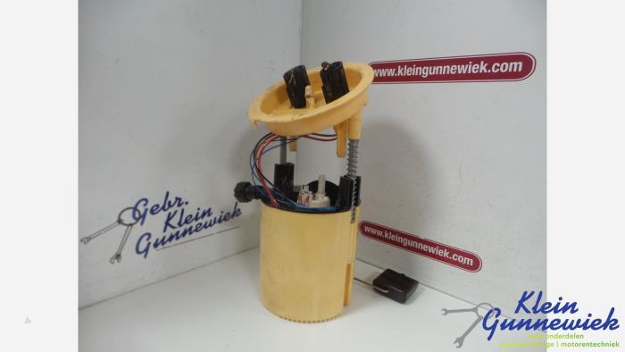 Gebruikte Tank element Pomp BMW 1-Serie Prijs € 17,00 Margeregeling aangeboden door Klein Gunnewiek Autodemontage & Motorentechniek