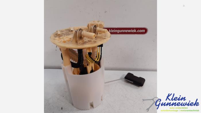 Gebruikte Tank element Pomp Renault Megane Prijs € 106,00 Margeregeling aangeboden door Klein Gunnewiek Autodemontage & Motorentechniek
