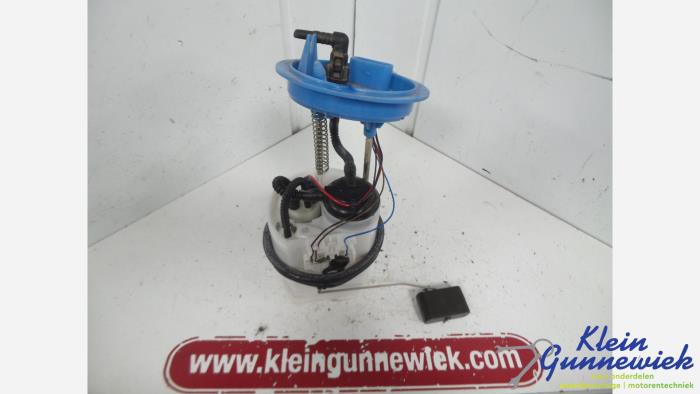 Gebruikte Tank element Pomp Volkswagen E-Golf Prijs € 56,00 Margeregeling aangeboden door Klein Gunnewiek Autodemontage & Motorentechniek